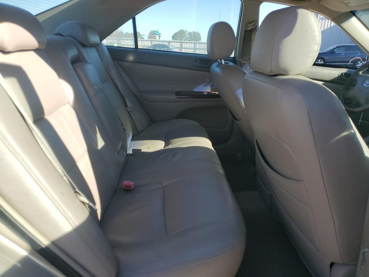 2004 TOYOTA CAMRY