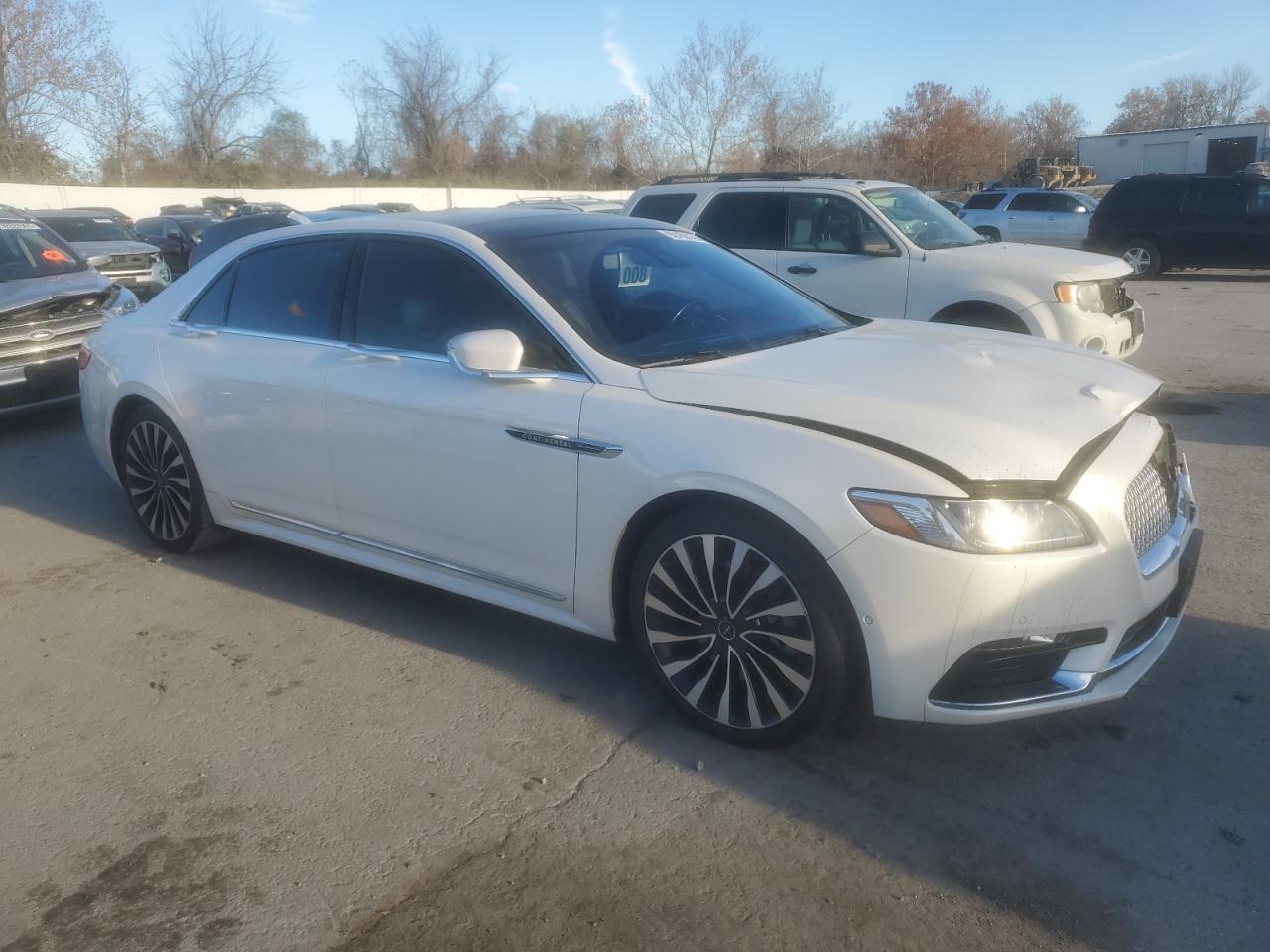 2018 LINCOLN Continental