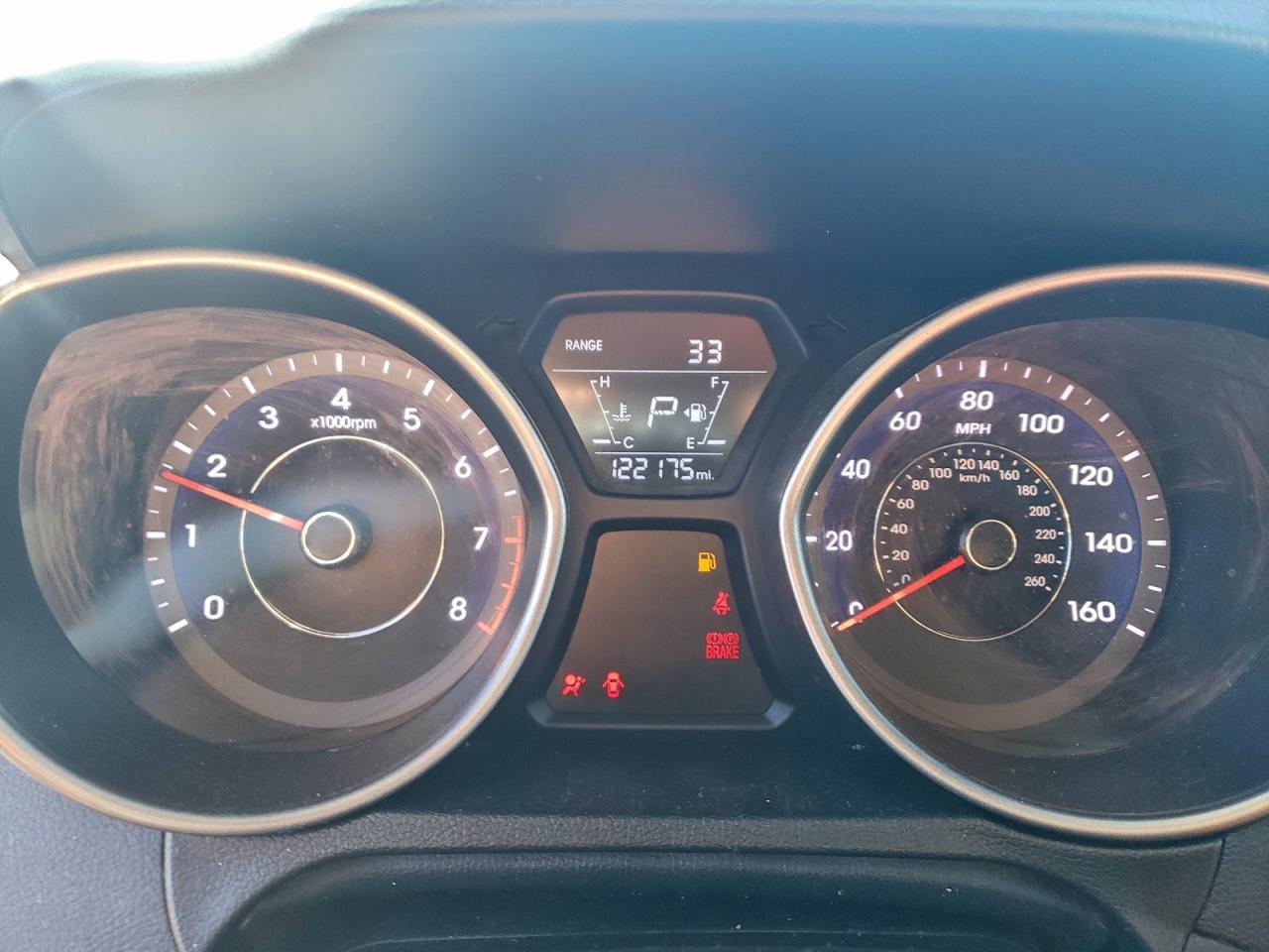 2016 HYUNDAI ELANTRA