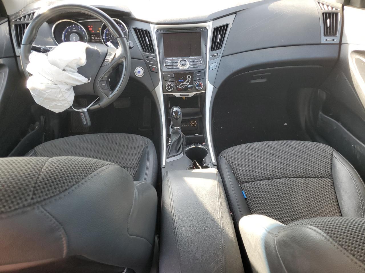 2012 HYUNDAI SONATA