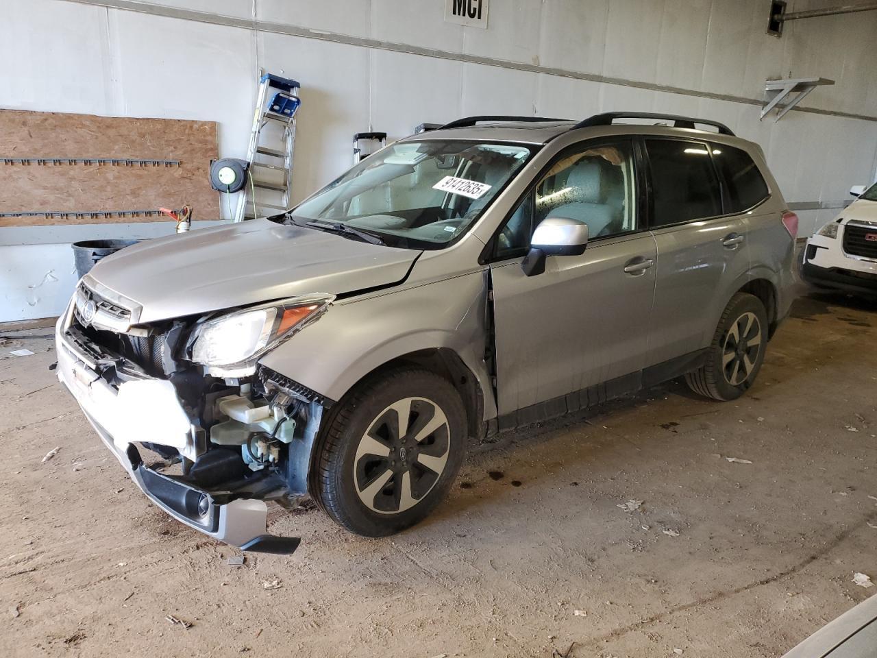 2017 SUBARU FORESTER