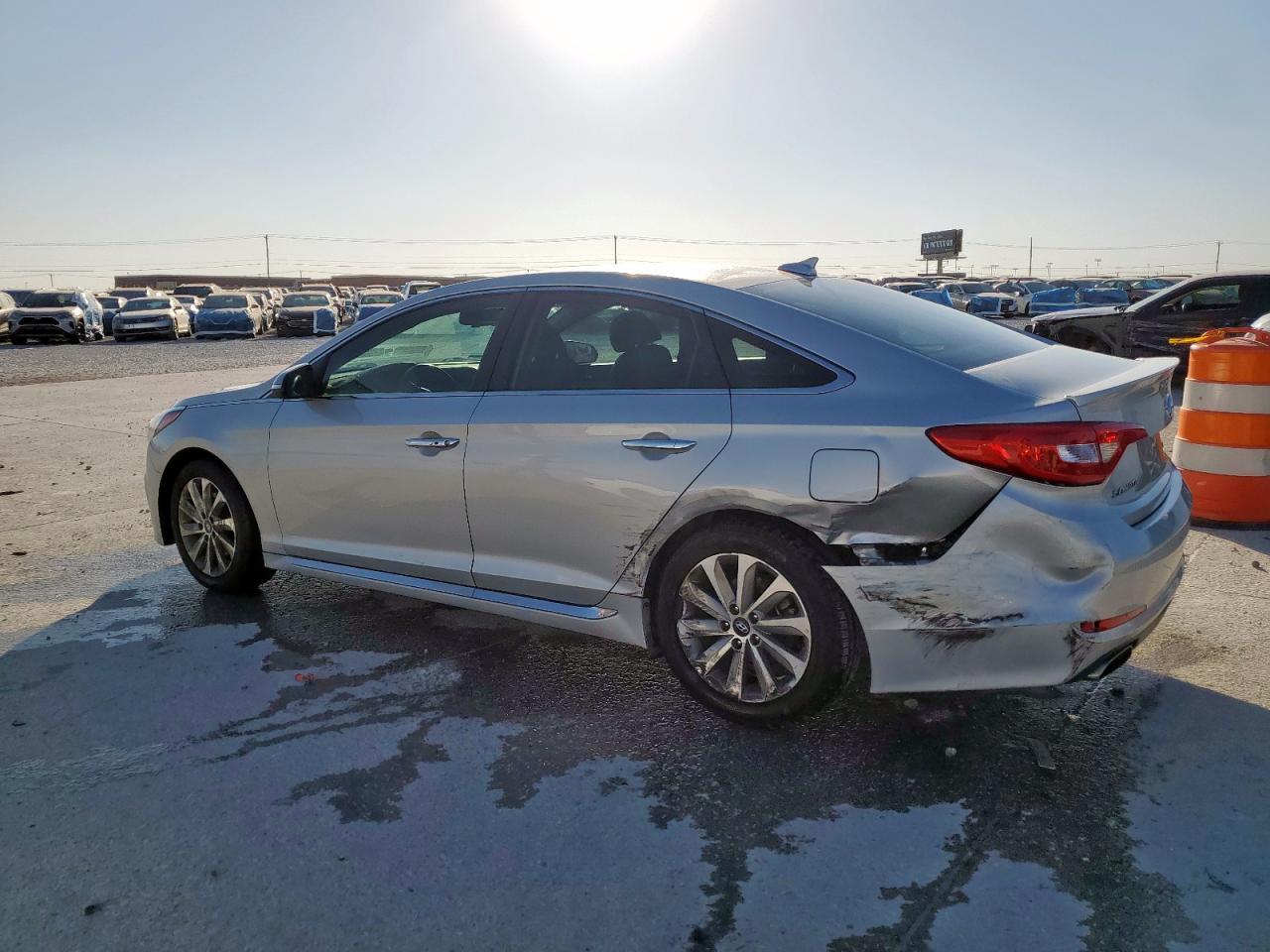 2016 HYUNDAI SONATA