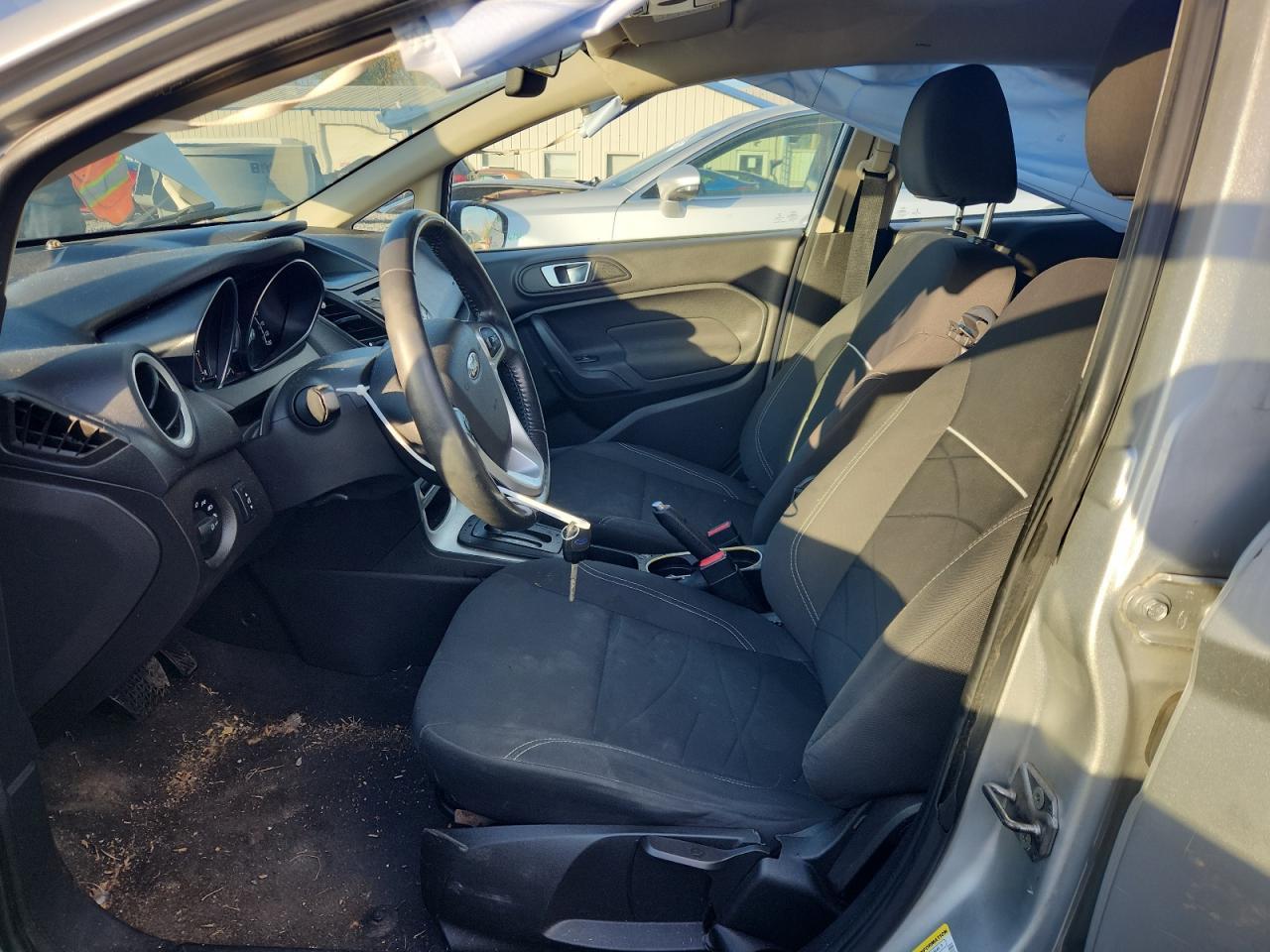 2014 FORD Fiesta