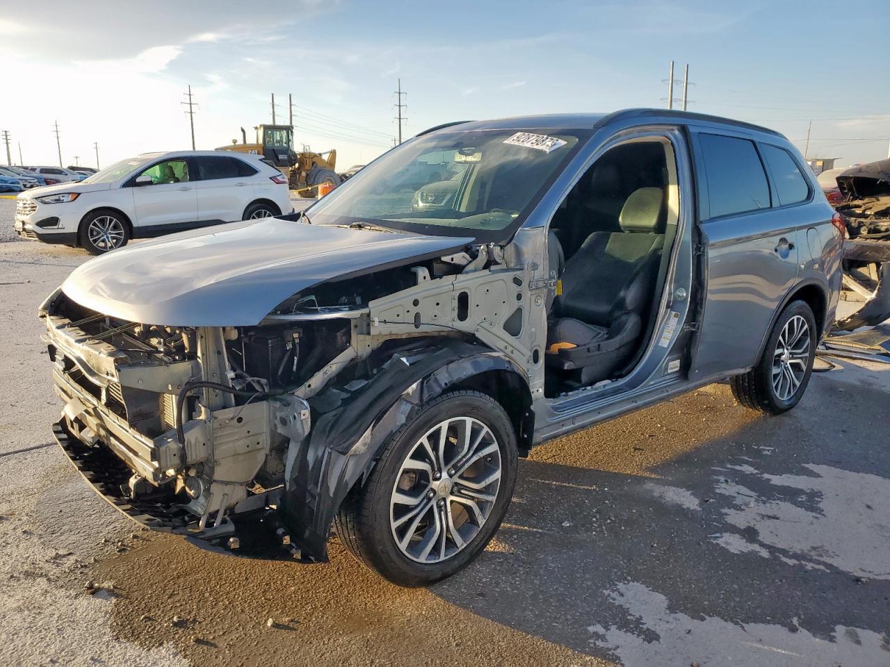 2016 MITSUBISHI outlander