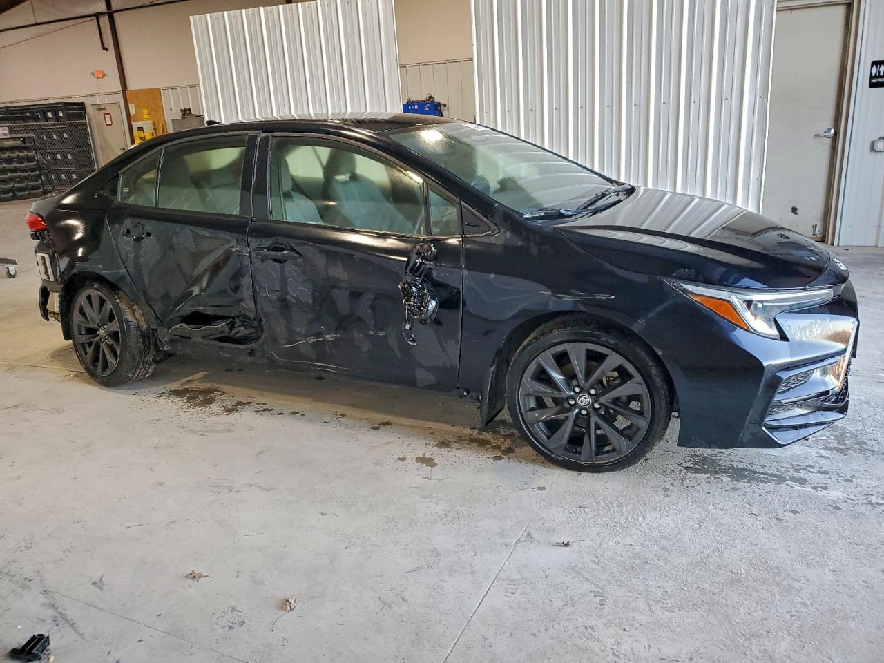 2025 TOYOTA COROLLA