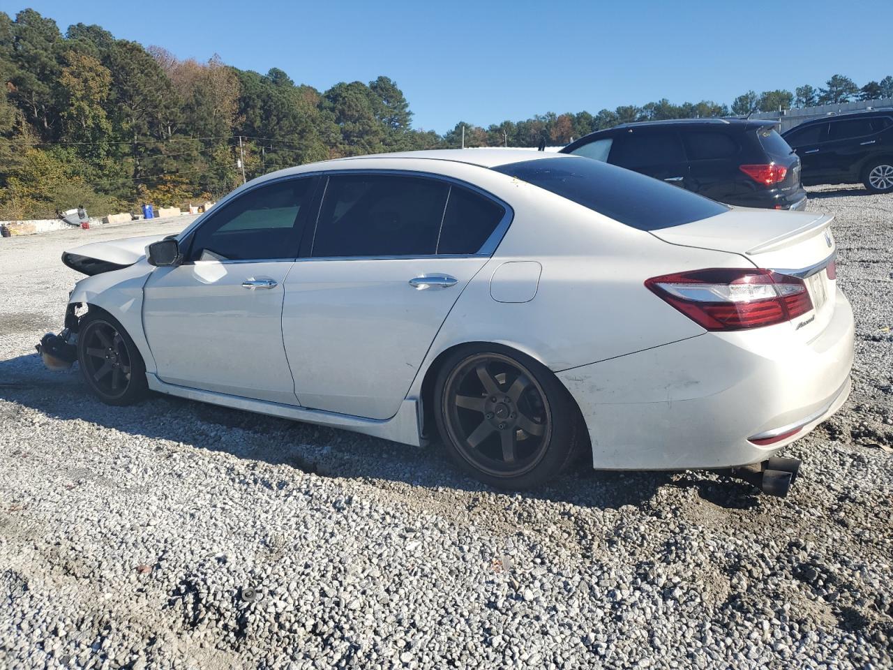 2017 HONDA ACCORD