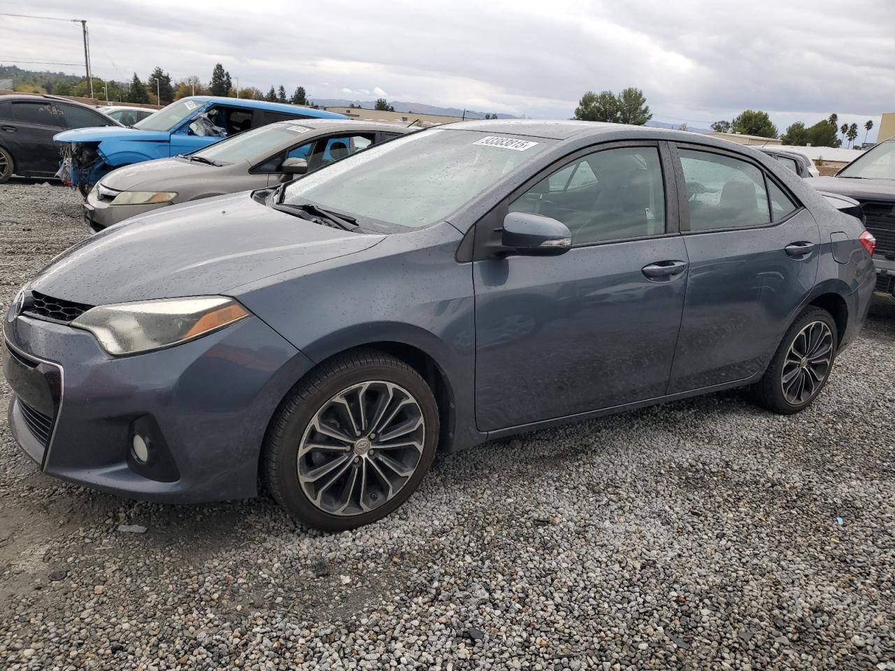 2016 TOYOTA COROLLA