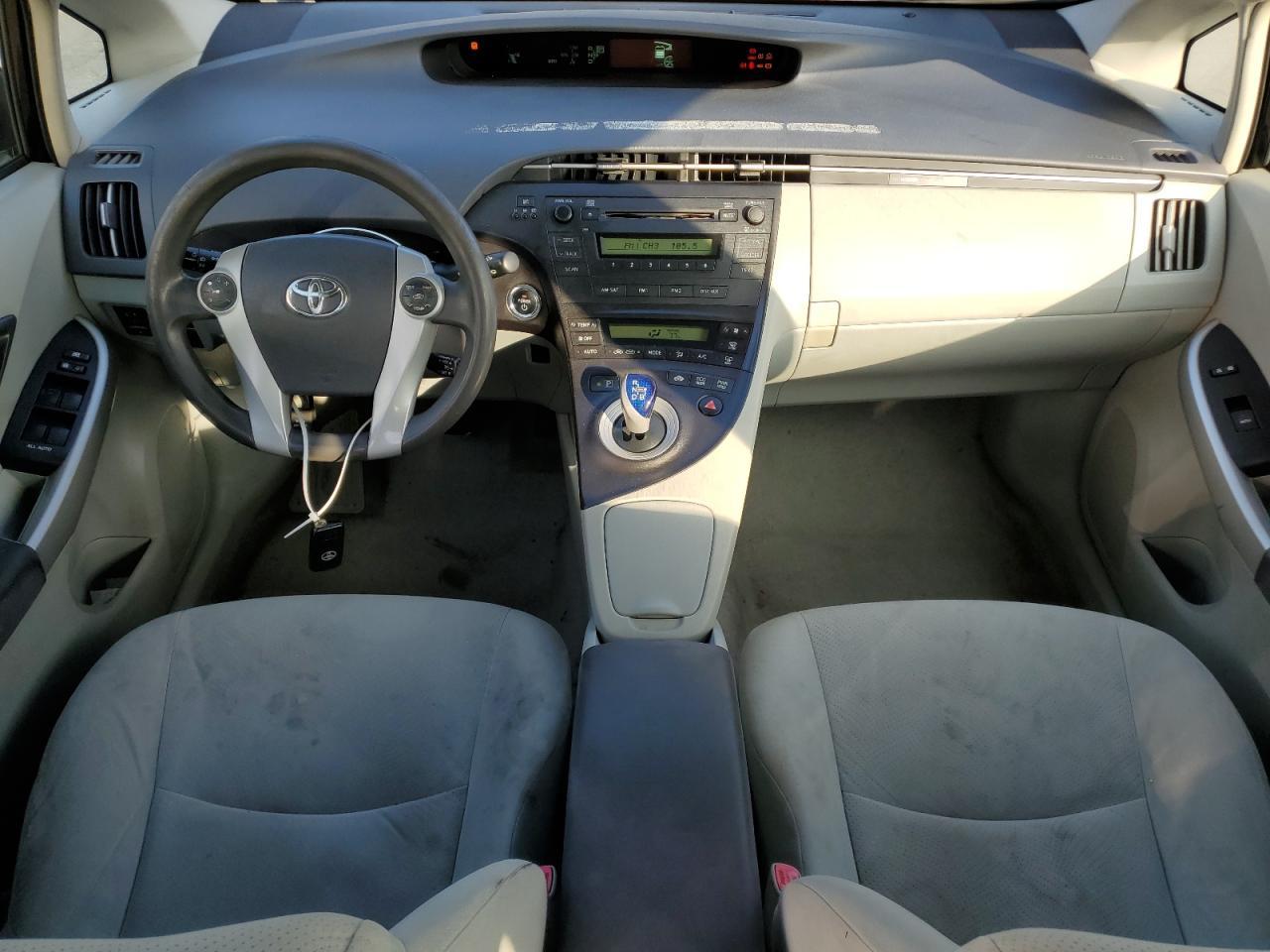 2010 TOYOTA PRIUS