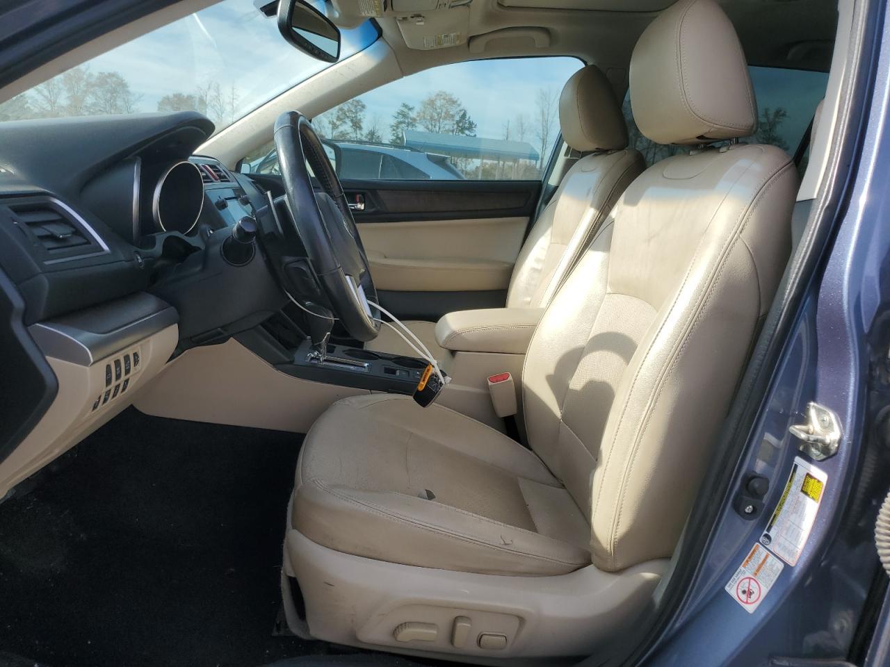 2016 SUBARU Outback
