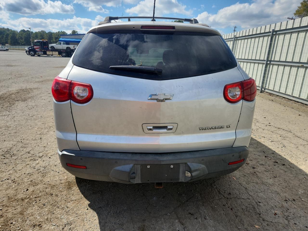 2011 CHEVROLET TRAVERSE