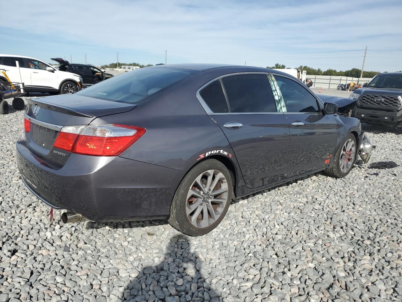 2015 HONDA ACCORD