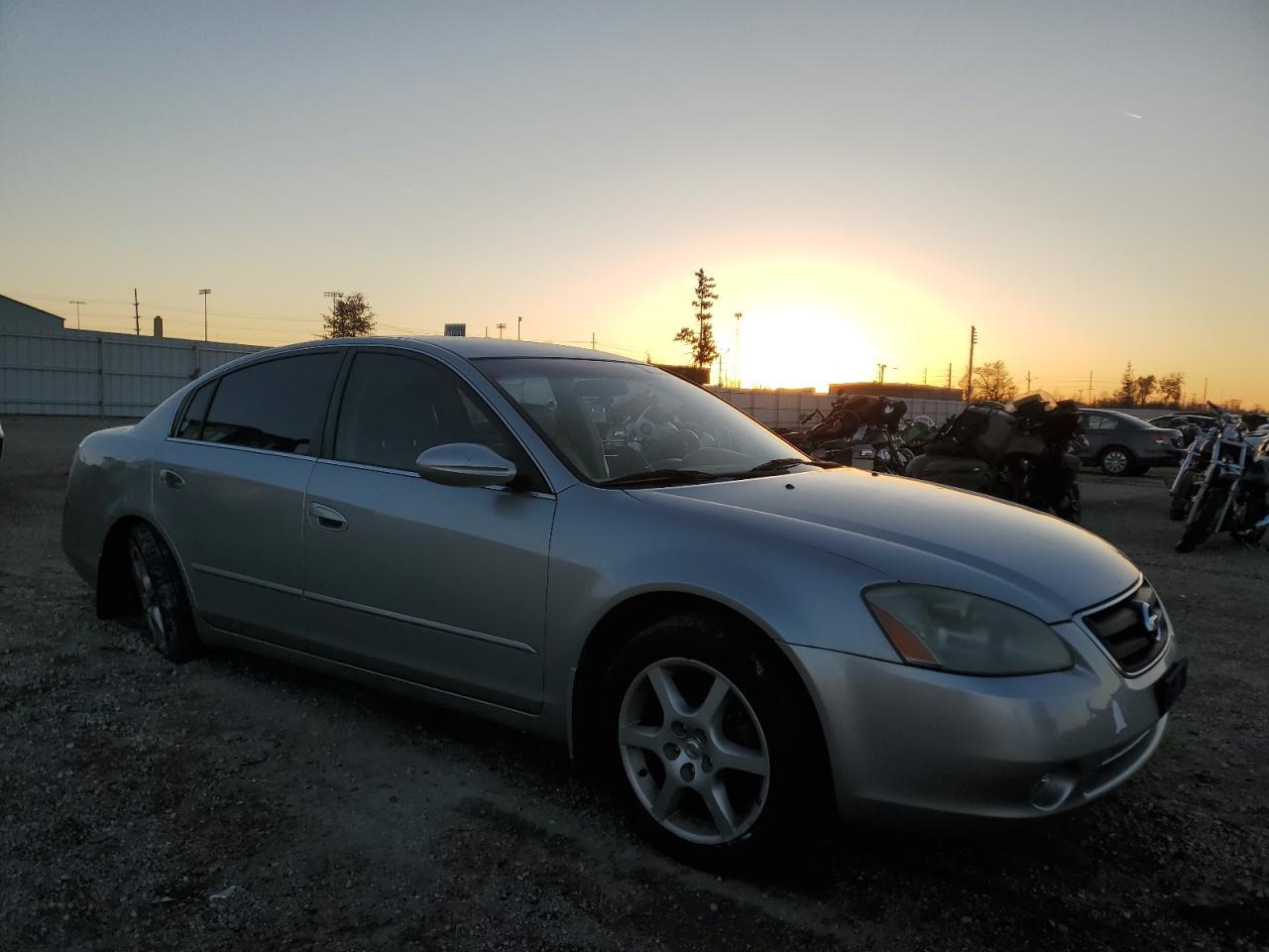 2004 NISSAN ALTIMA