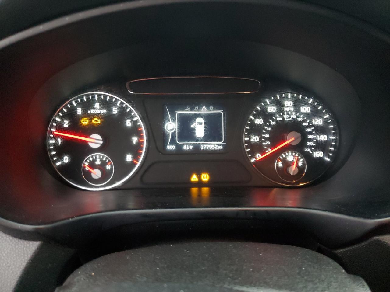 2016 KIA SORENTO
