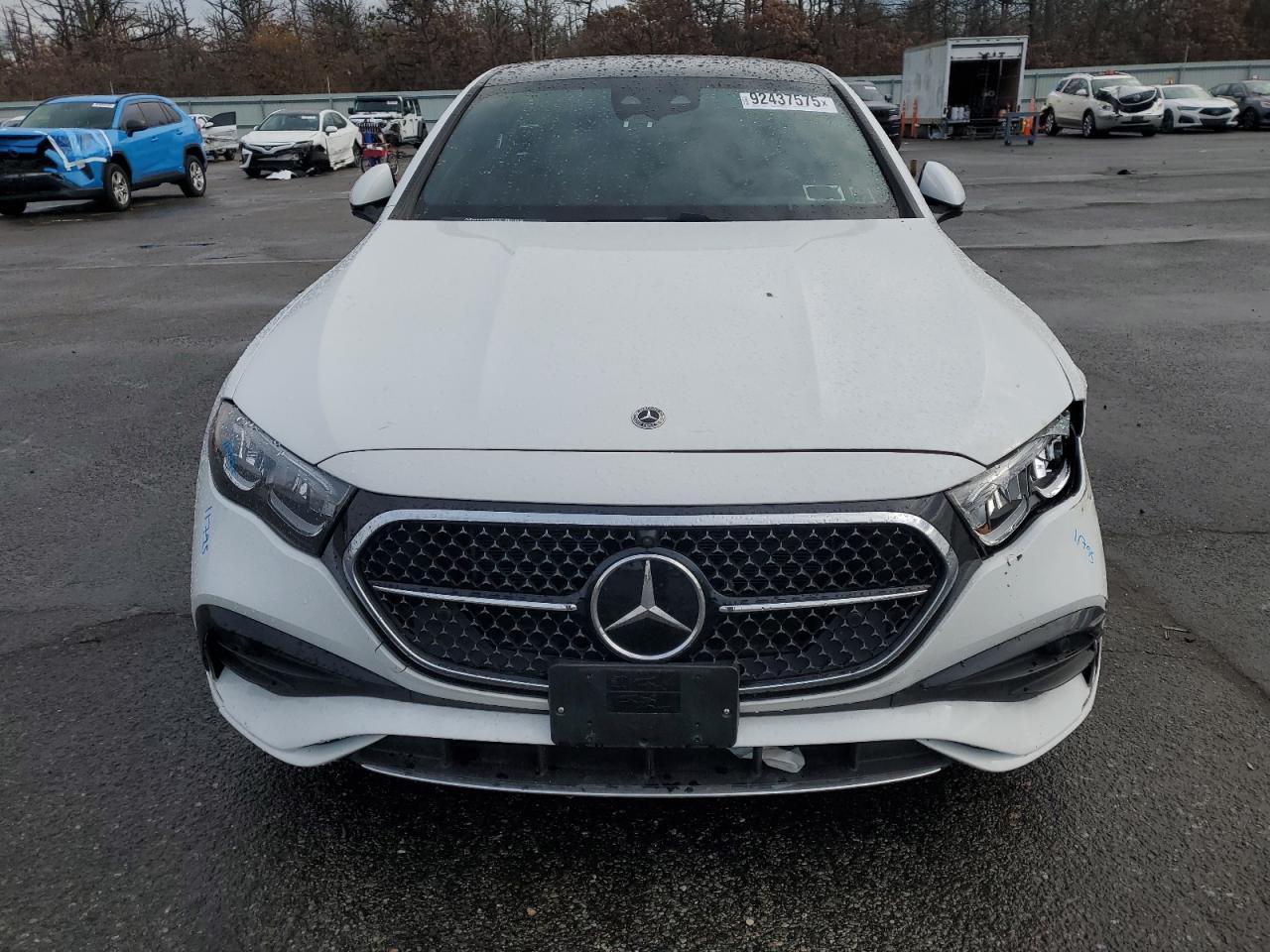 2025 MERCEDES-BENZ E-Class
