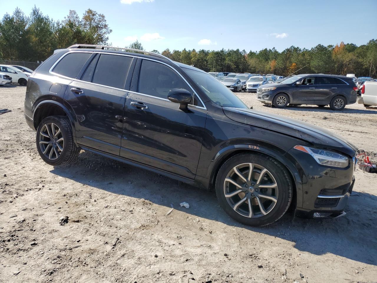 2018 VOLVO XC90