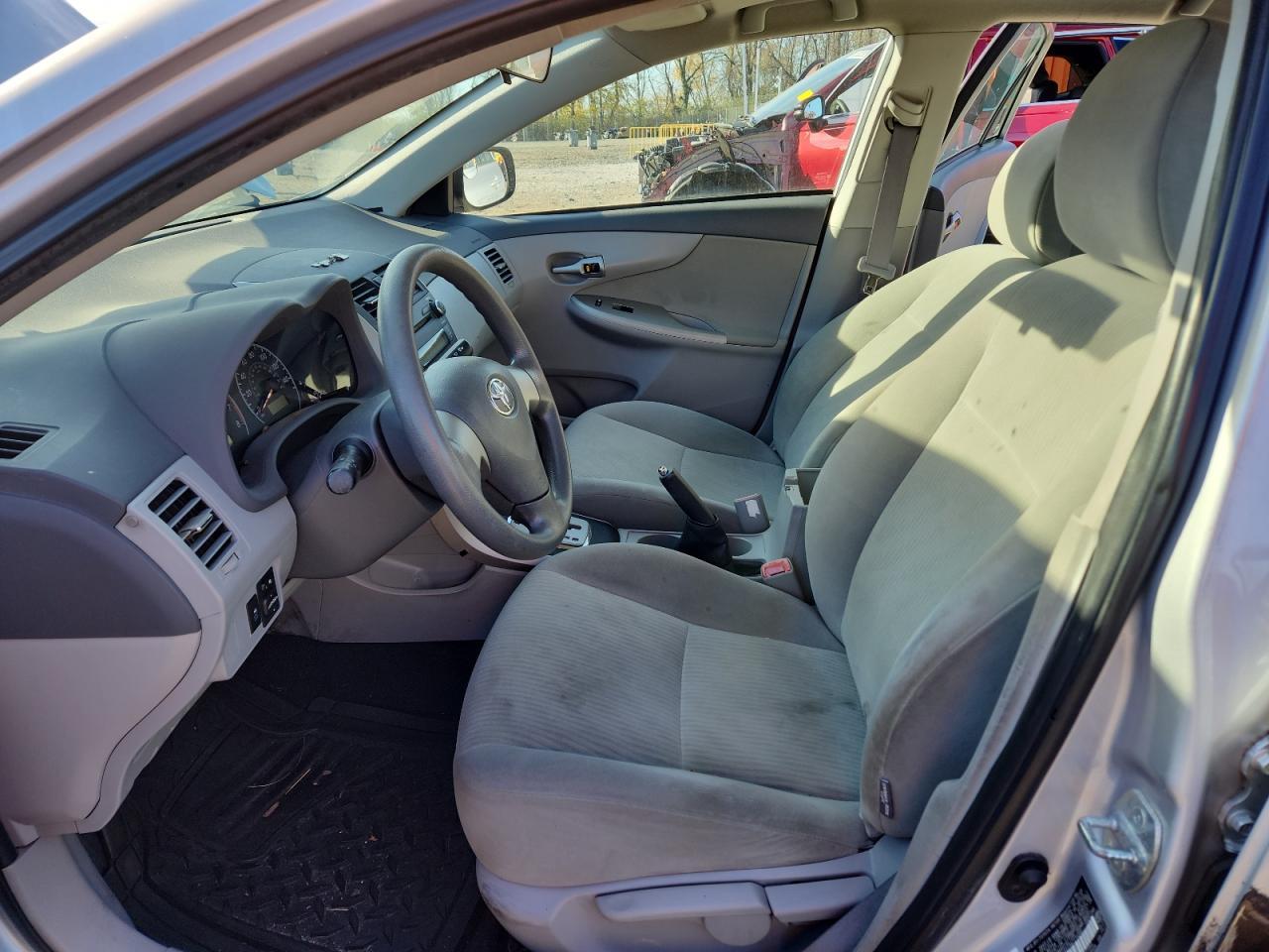 2010 TOYOTA COROLLA