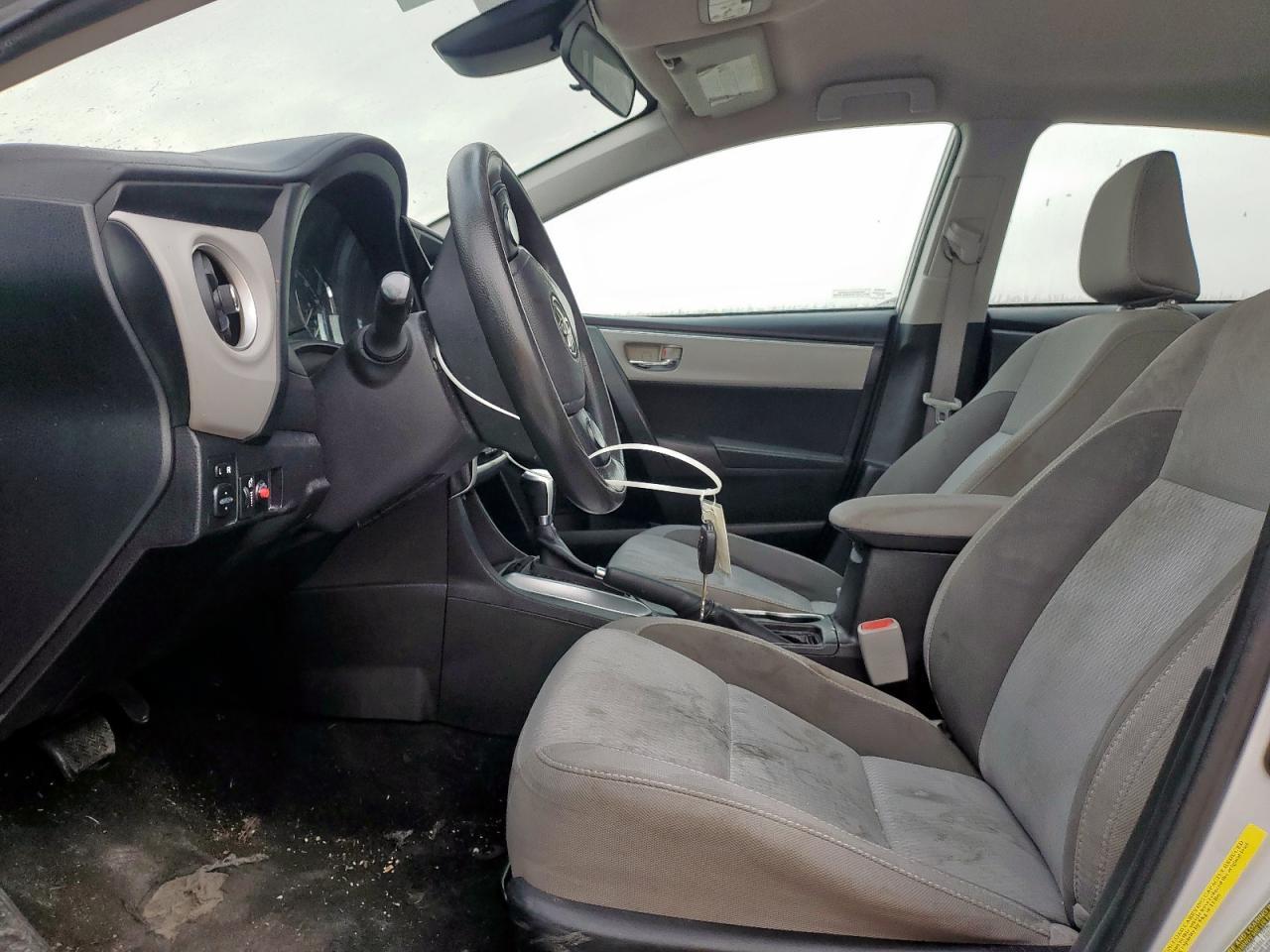 2017 TOYOTA COROLLA
