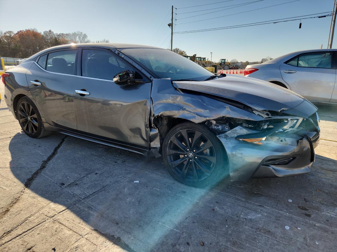 2018 NISSAN Maxima