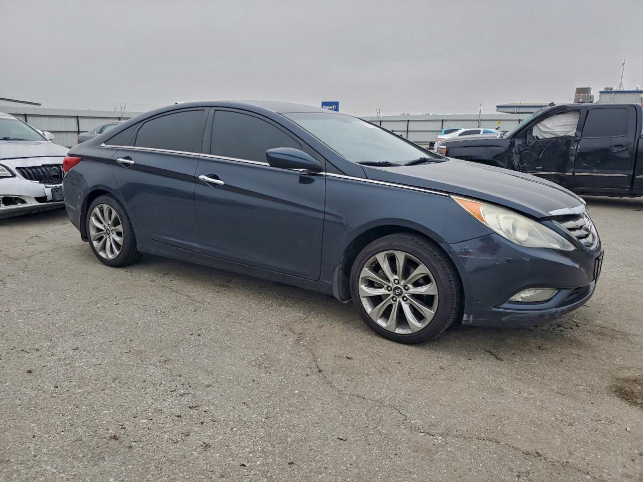 2013 HYUNDAI SONATA