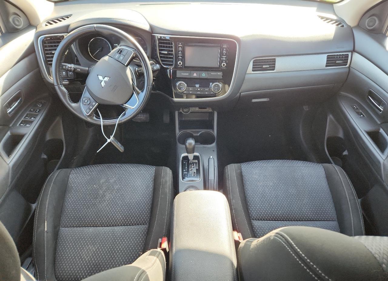 2016 MITSUBISHI outlander