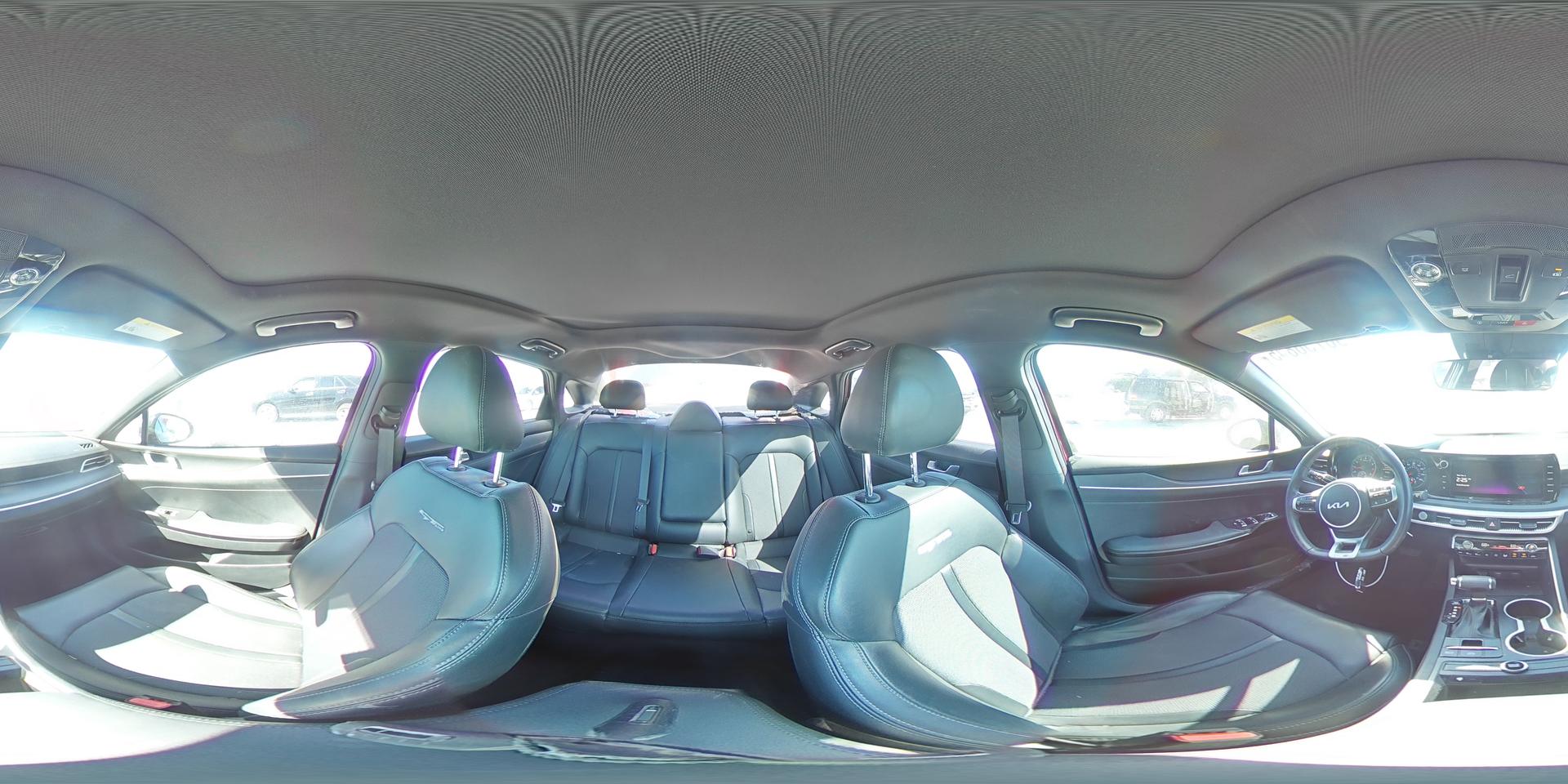 2022 KIA K5