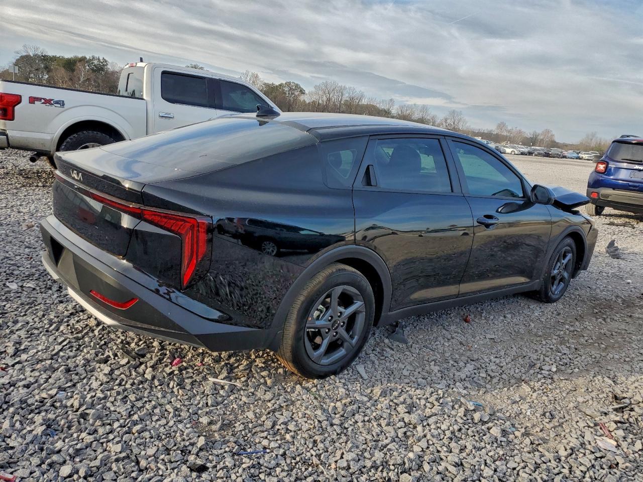 2025 KIA K4