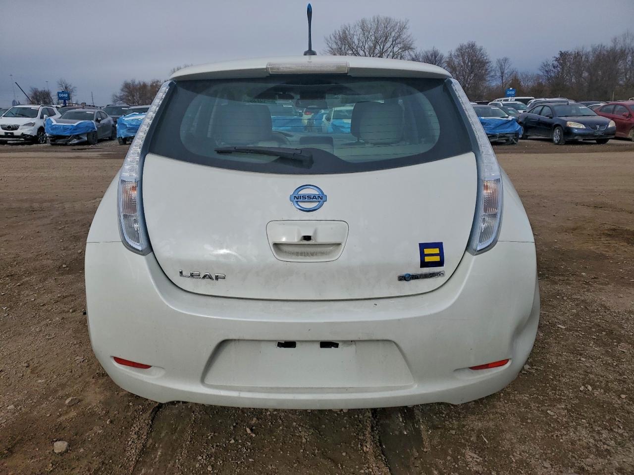 2014 NISSAN LEAF