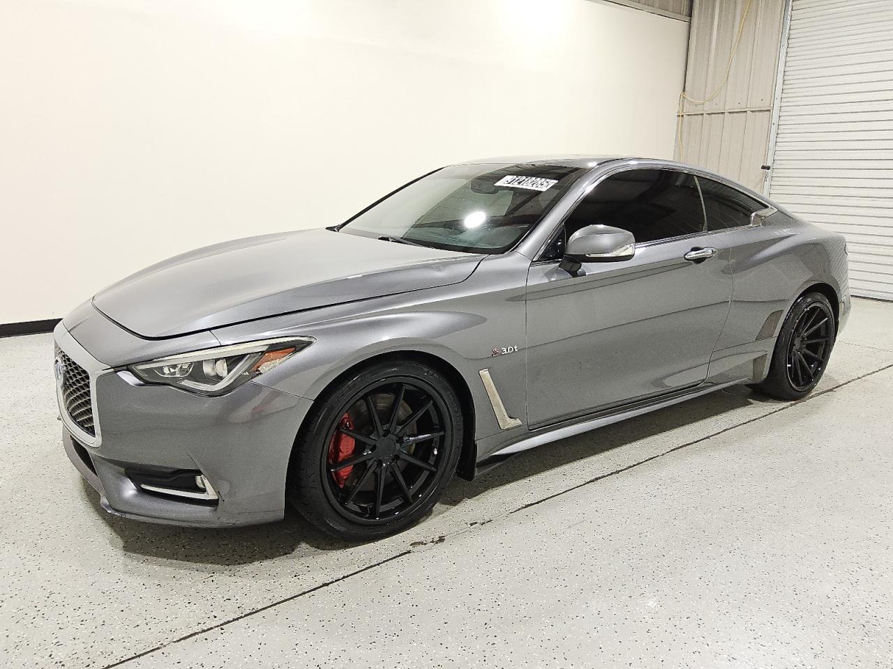 2017 INFINITI Q60