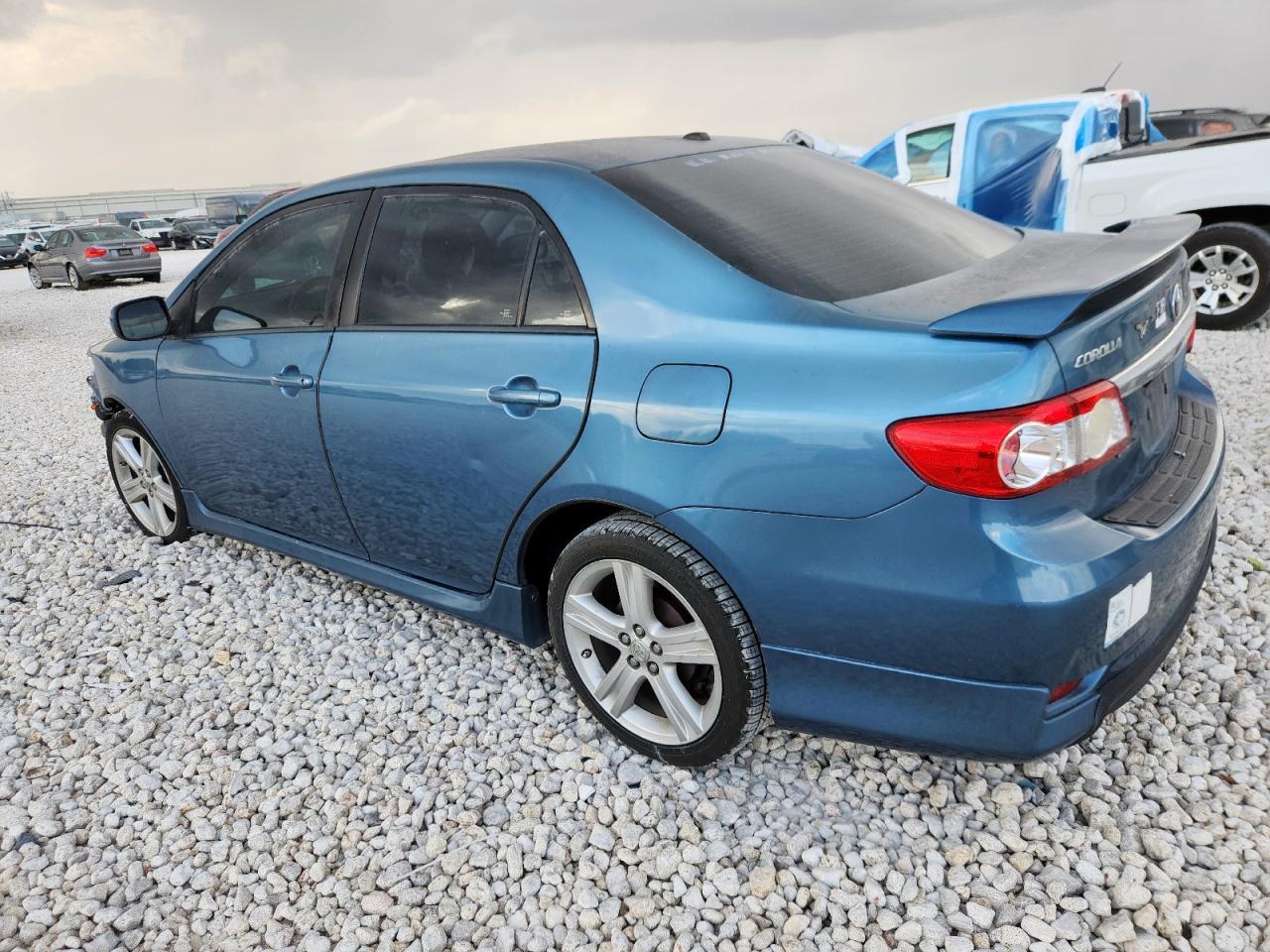 2013 TOYOTA COROLLA