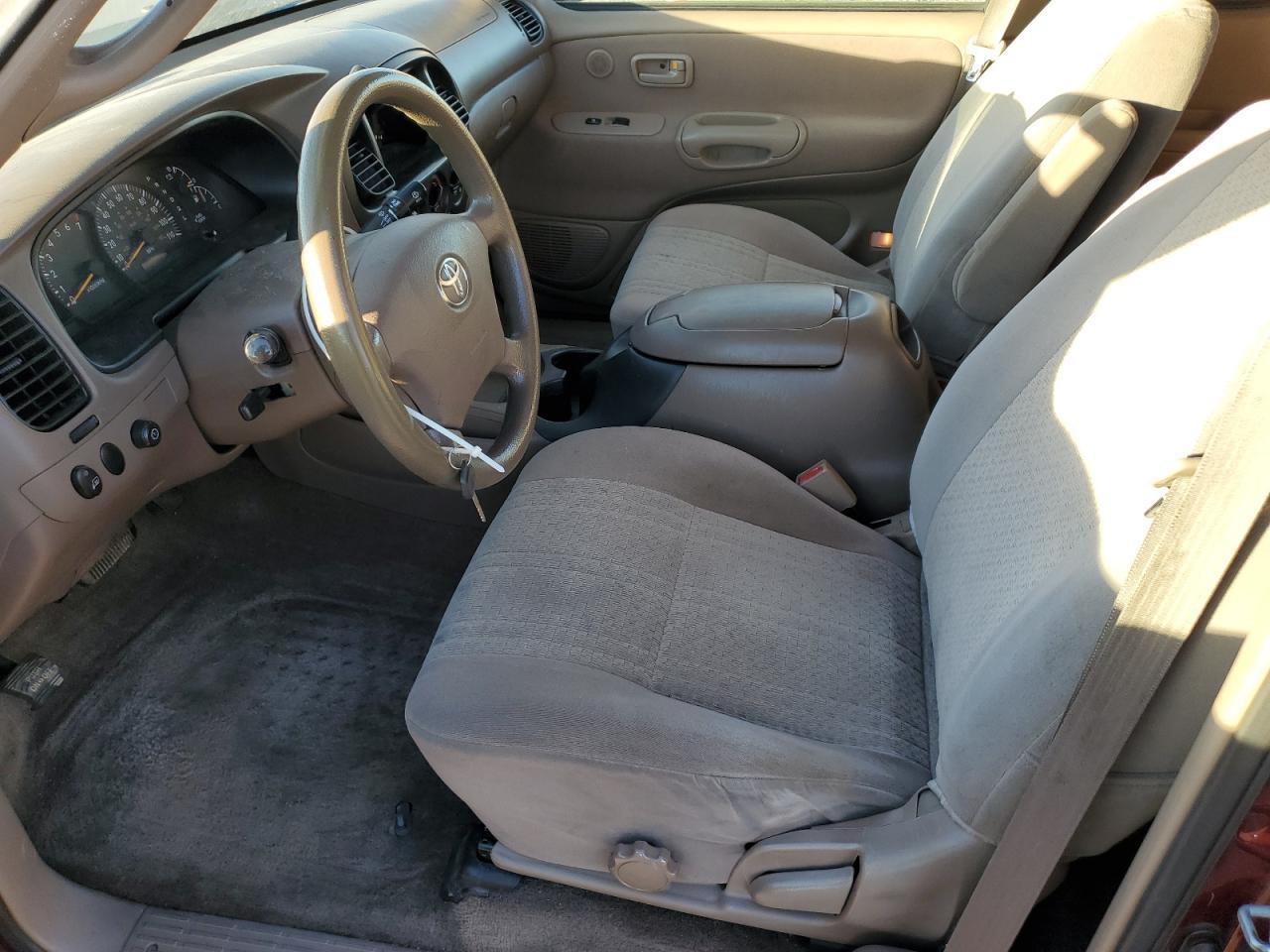 2004 TOYOTA TUNDRA