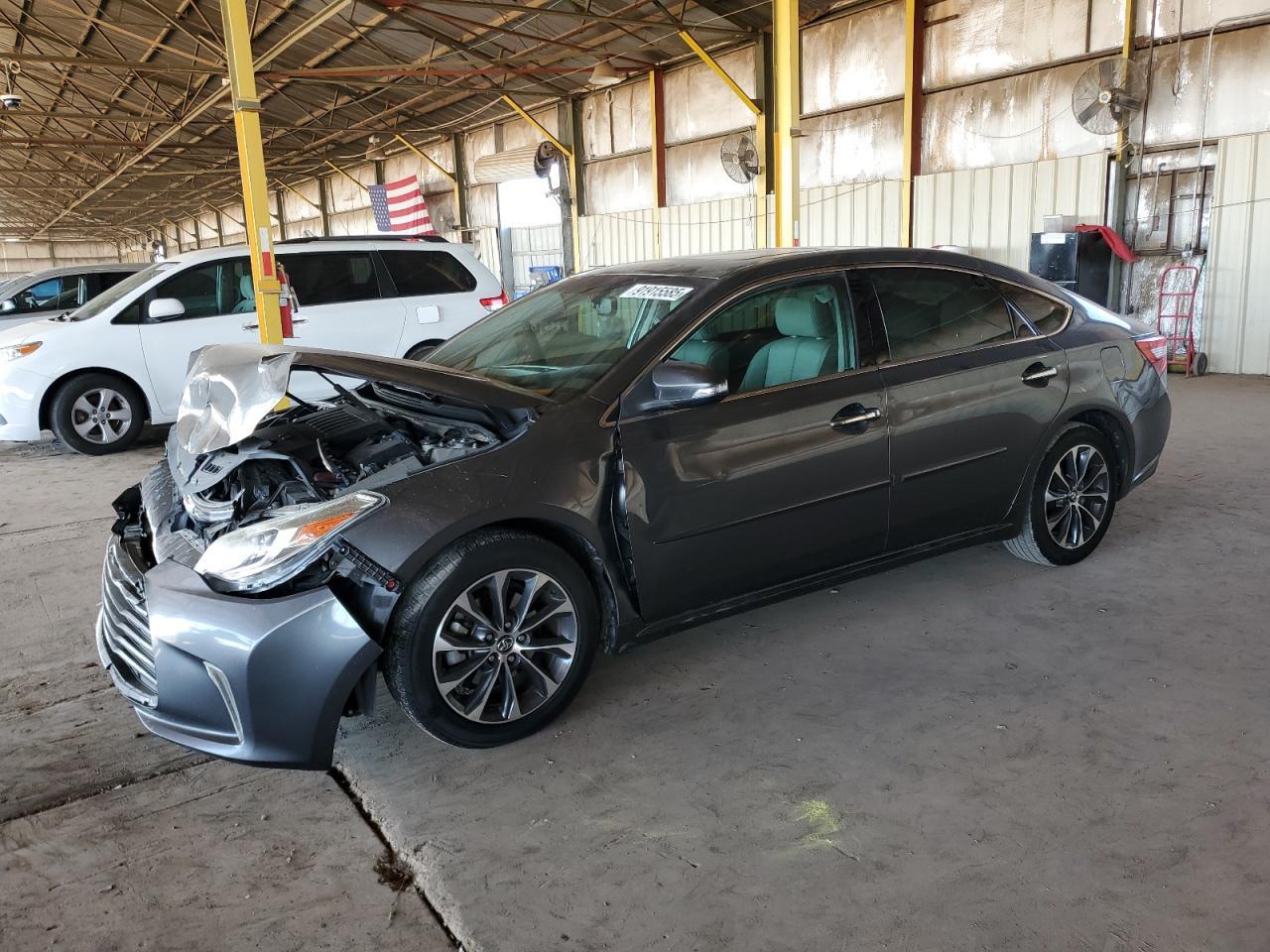 2016 TOYOTA Avalon