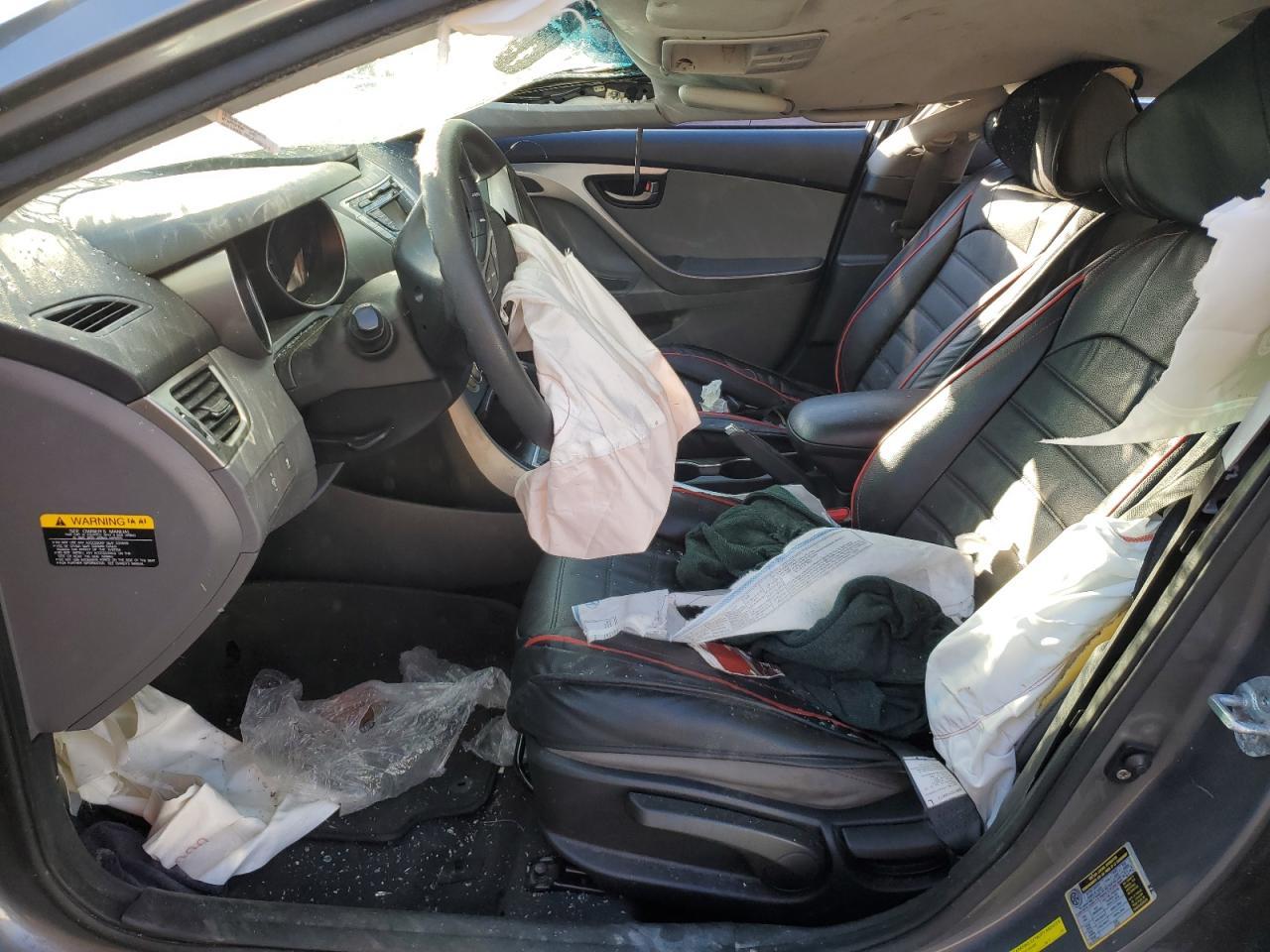 2012 HYUNDAI ELANTRA