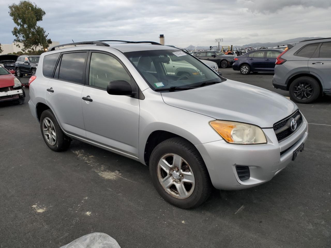 2012 TOYOTA RAV4