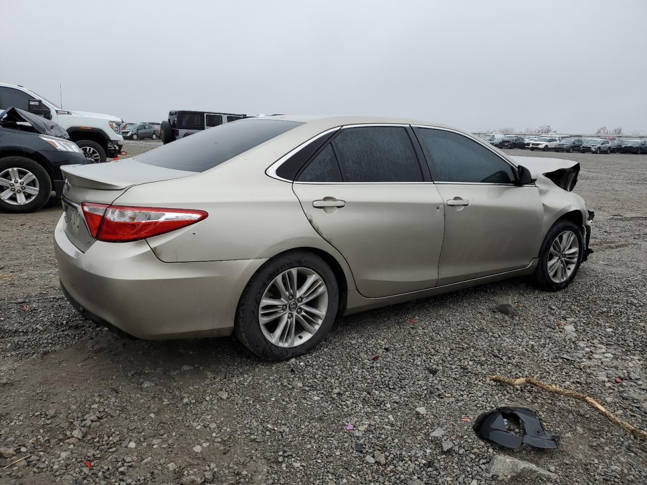 2017 TOYOTA CAMRY