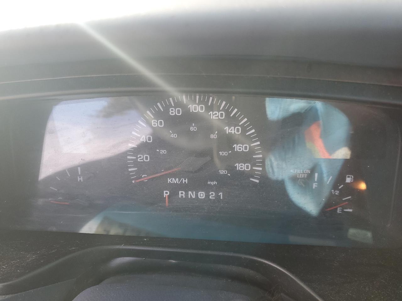 2000 LINCOLN Town Car