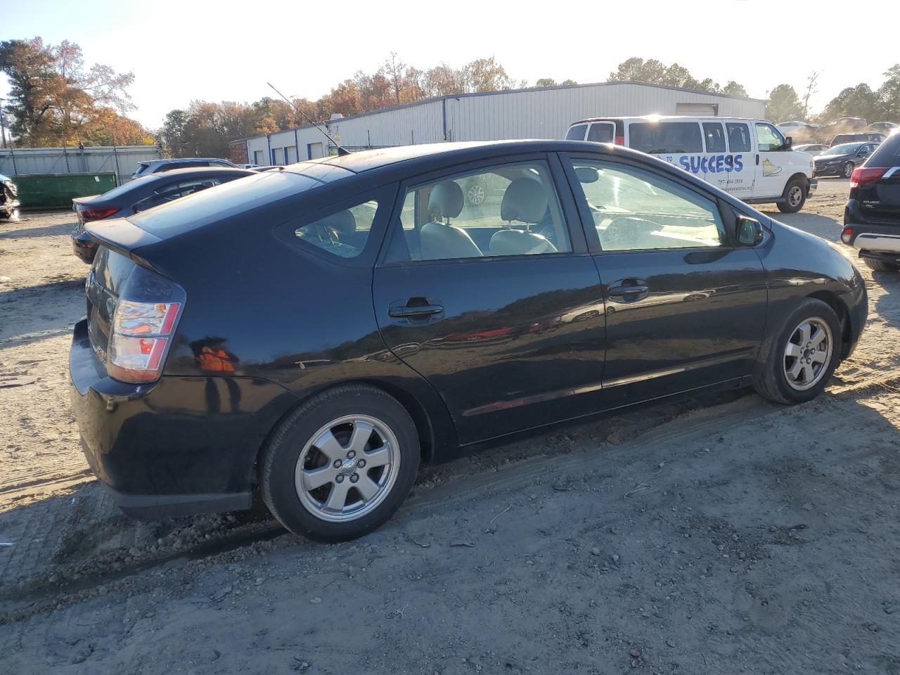 2004 TOYOTA PRIUS