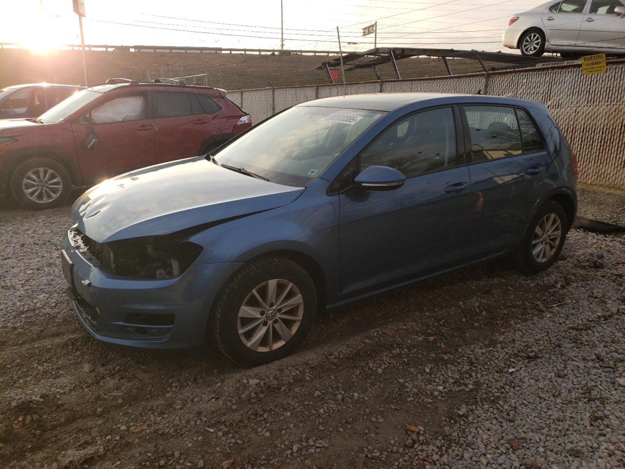 2016 VOLKSWAGEN GOLF