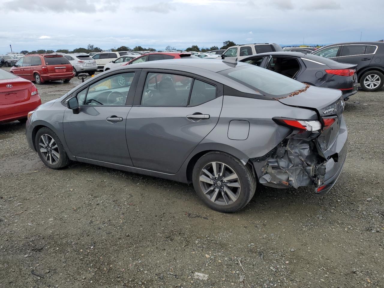 2021 NISSAN VERSA