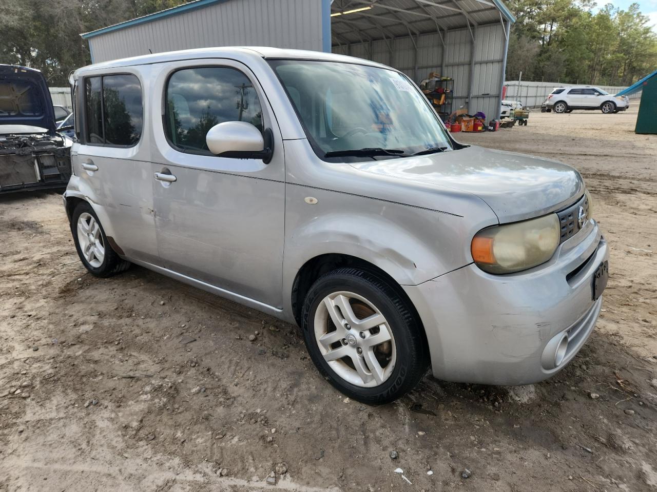 2010 NISSAN CUBE