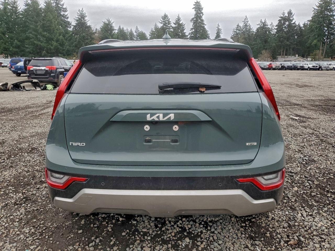 2023 KIA Niro