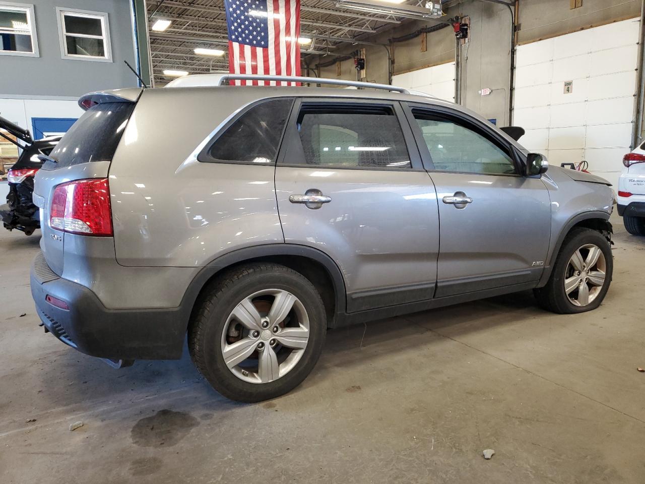 2013 KIA SORENTO