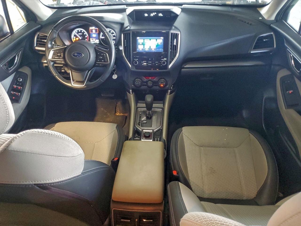 2019 SUBARU FORESTER