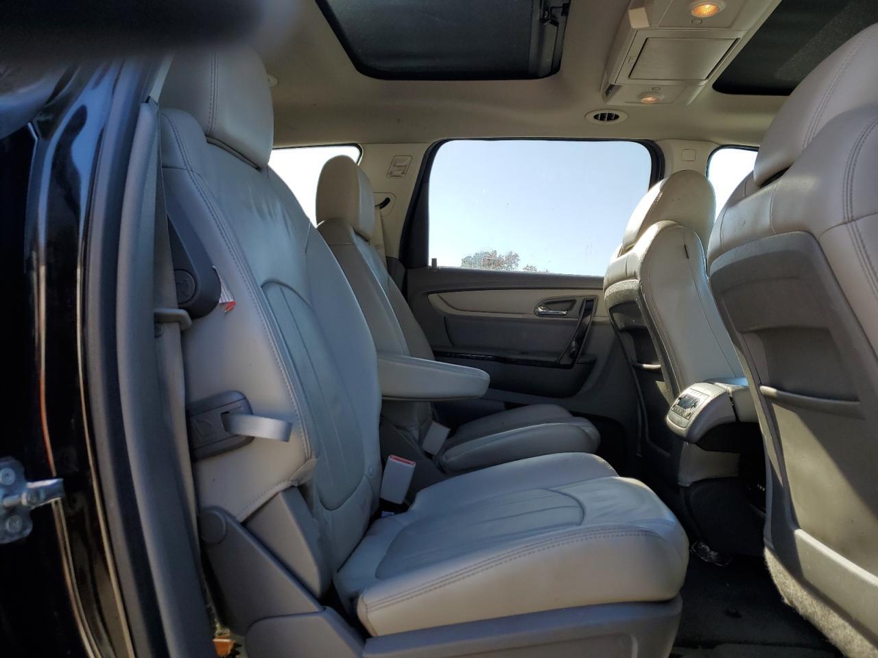 2016 CHEVROLET TRAVERSE
