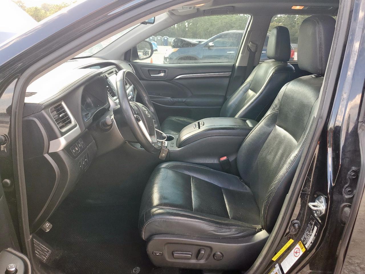 2015 TOYOTA HIGHLANDER