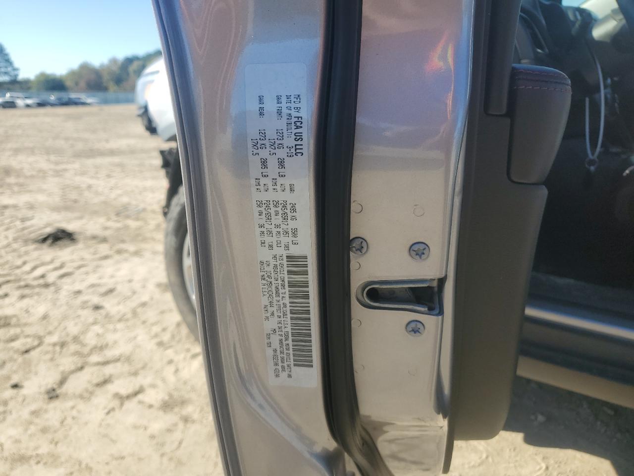 2019 JEEP CHEROKEE