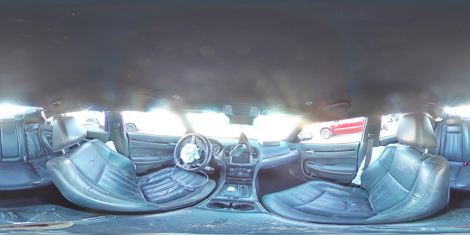 2019 CHRYSLER 300