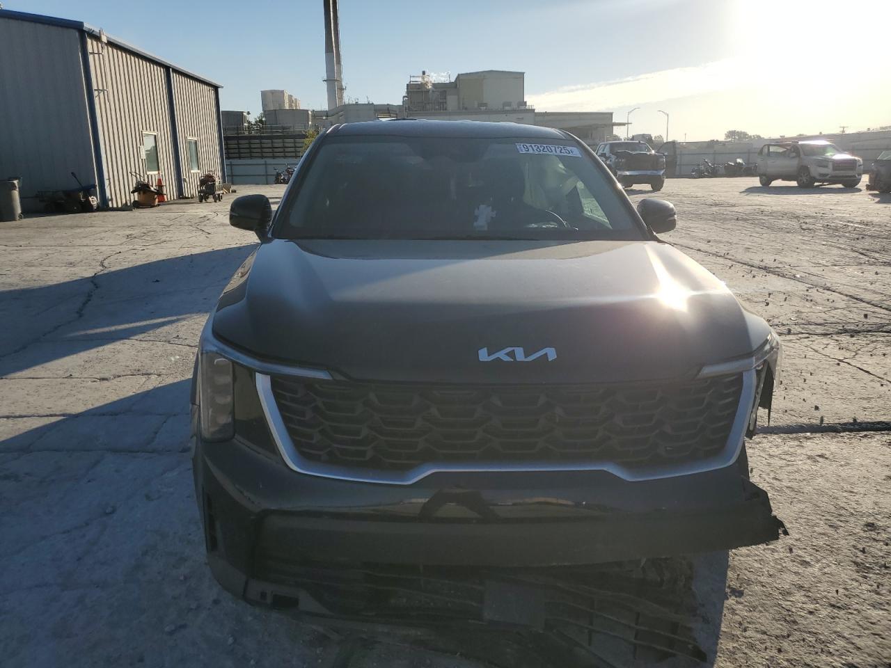 2025 KIA SORENTO