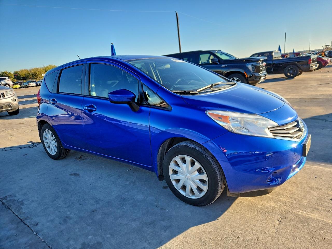 2015 NISSAN Versa Note