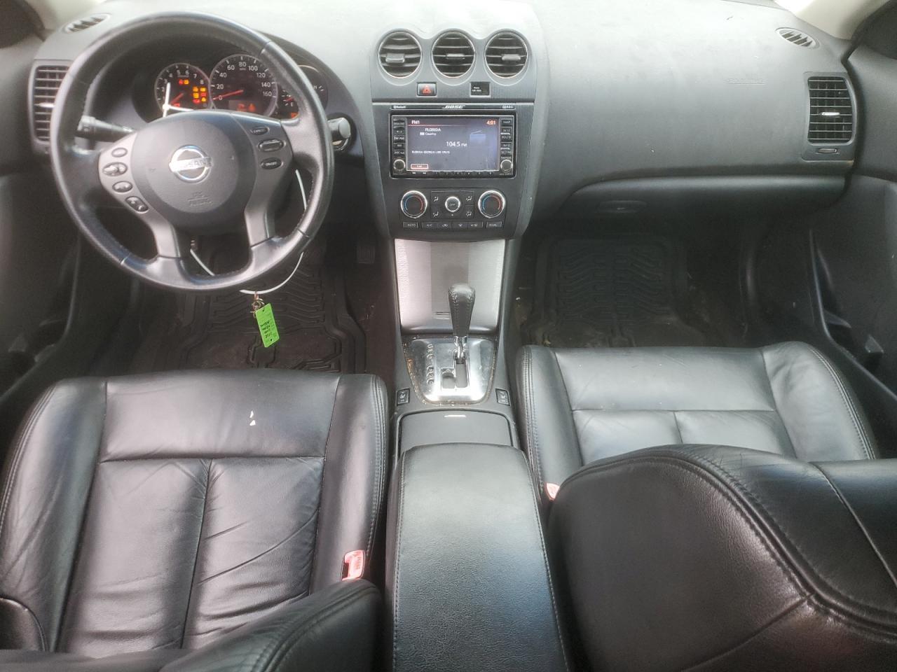 2010 NISSAN ALTIMA