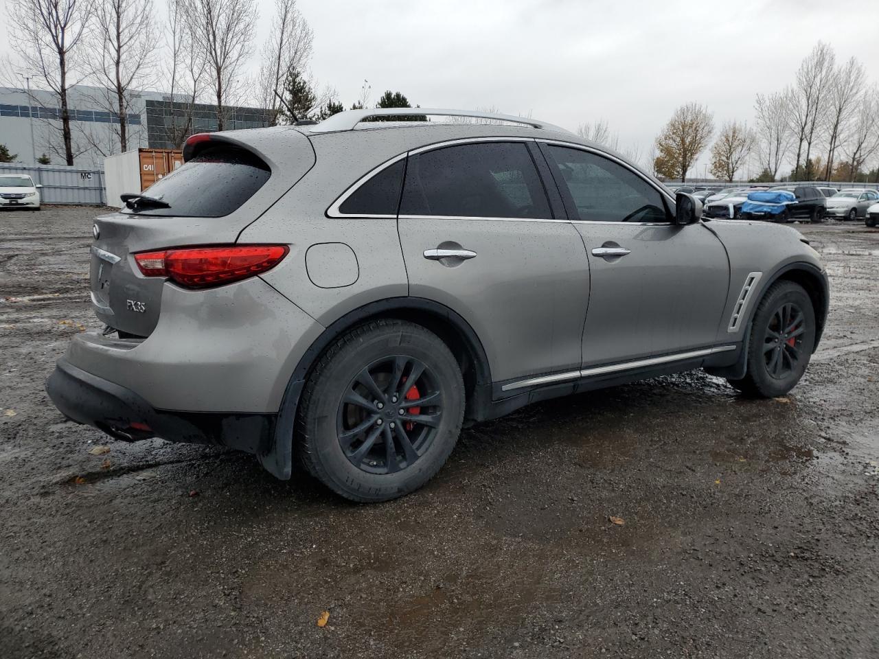 2010 INFINITI FX35